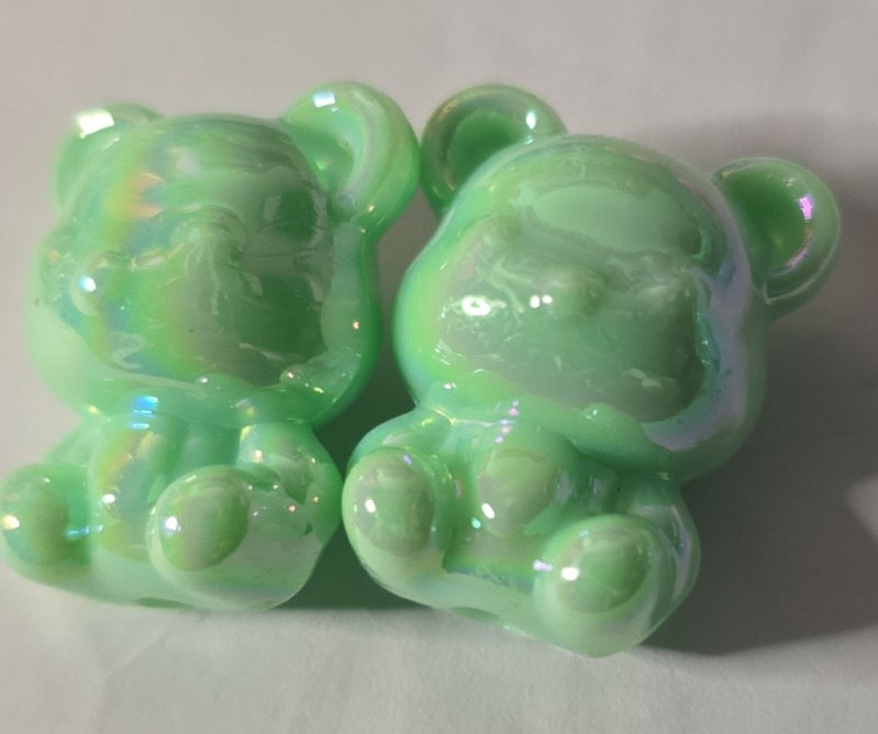 Iridescent acrylic bear beads