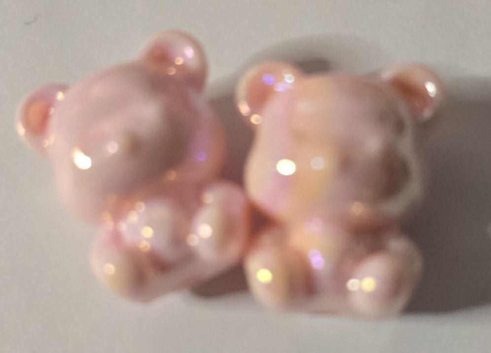 Iridescent acrylic bear beads