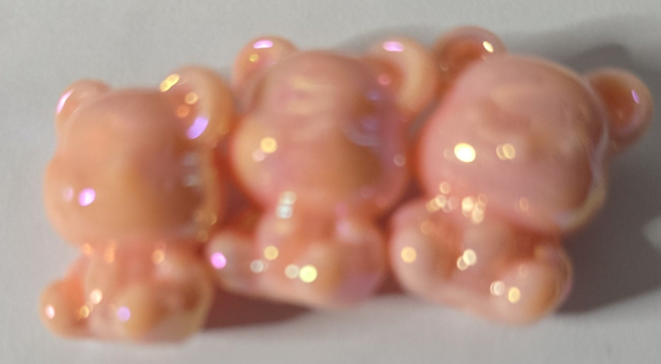 Iridescent acrylic bear beads