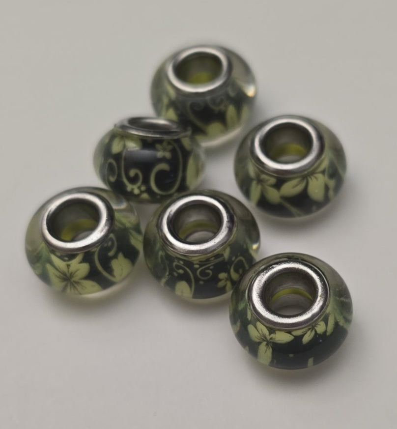 flower large whole beads 6pk