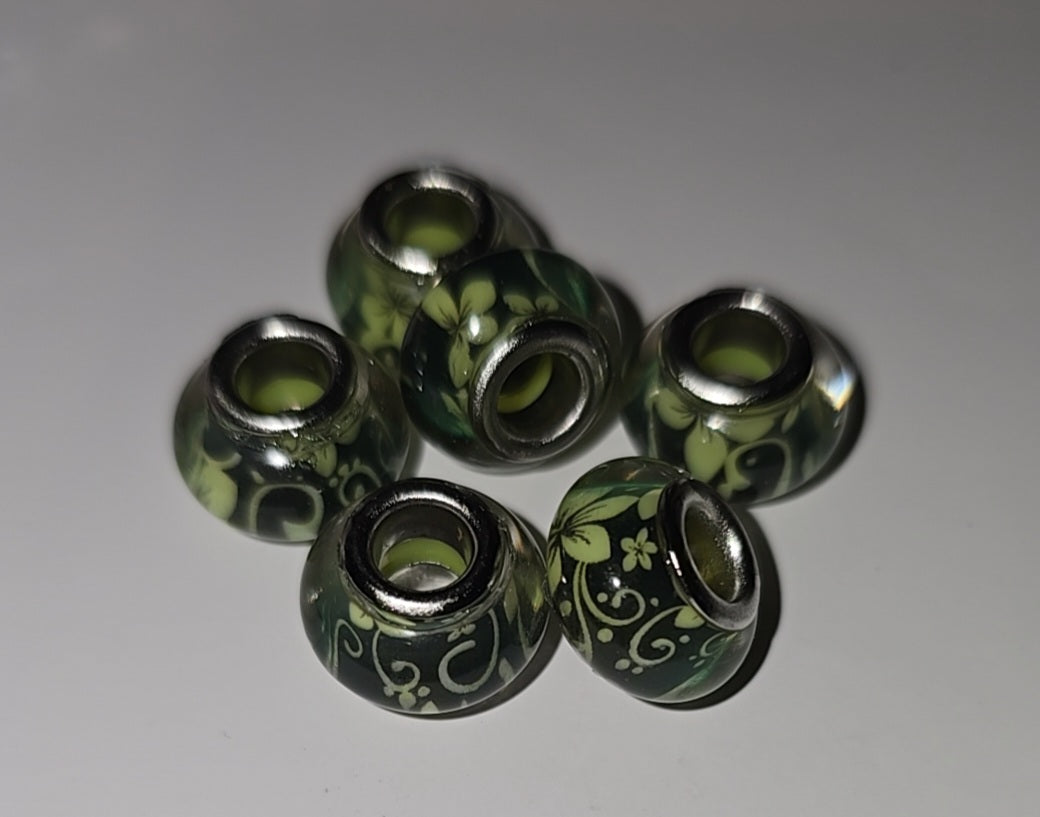 Large hole spacer beads